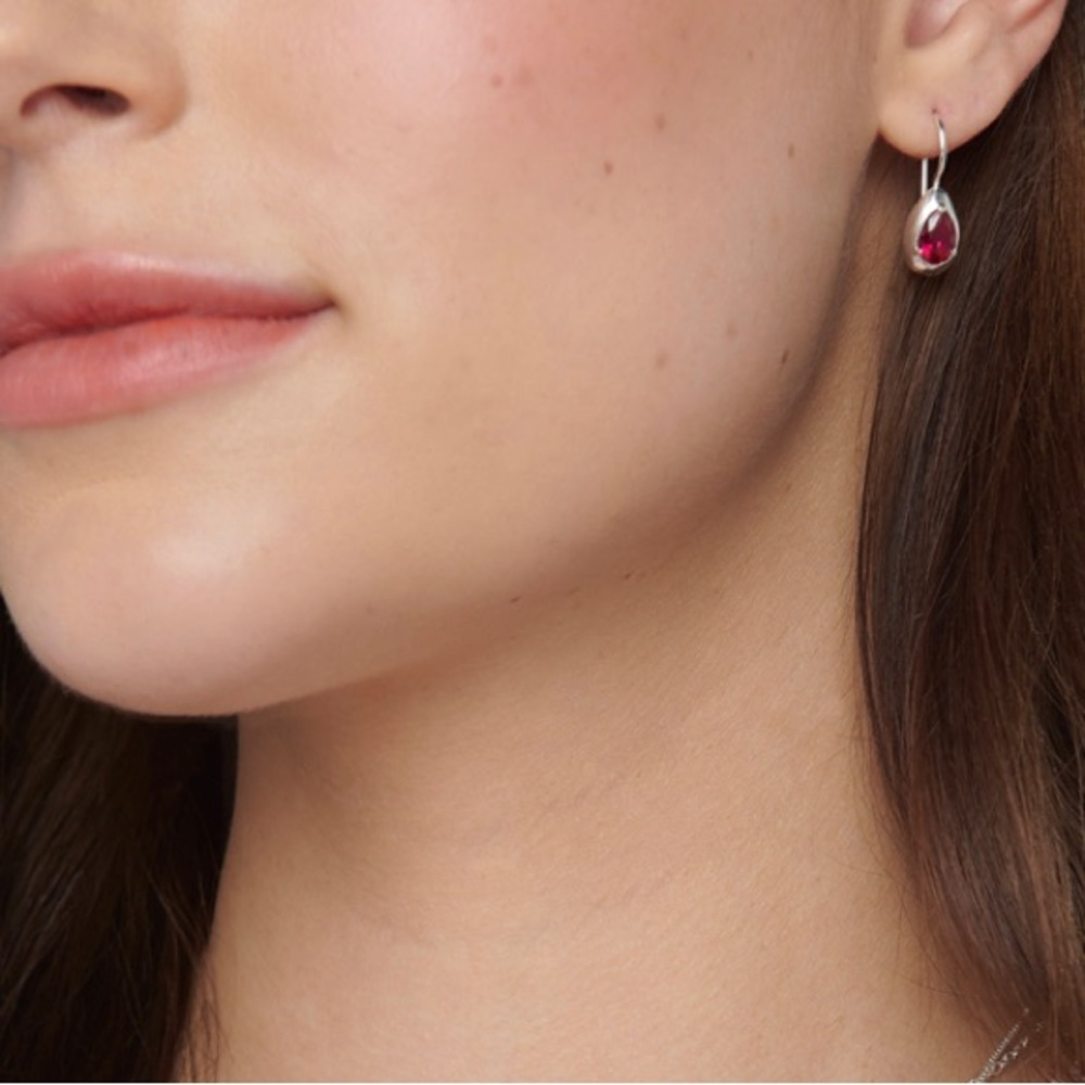 Silpada rare 092 stamped "pear blossom" Earrings. Just beautiful! - Picture 13 of 14